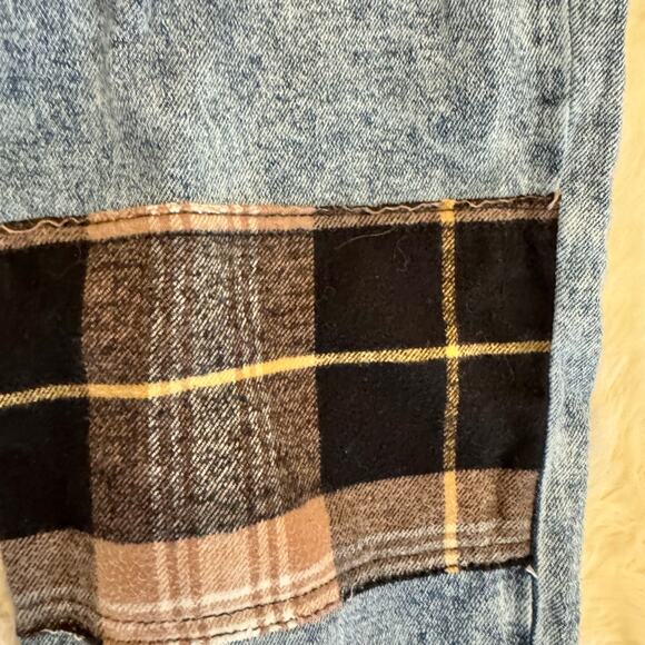 Hollister Ultra High Rise Patchwork Tapered Mom Jeans 3R - Picture 4 of 13